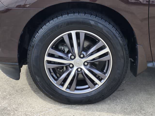 Thumbnail: 2019 INFINITI QX60 - 8