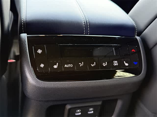 Thumbnail: 2026 INFINITI QX60 - 20