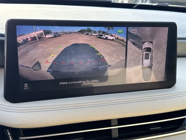 Thumbnail: 2023 INFINITI QX60 - 25