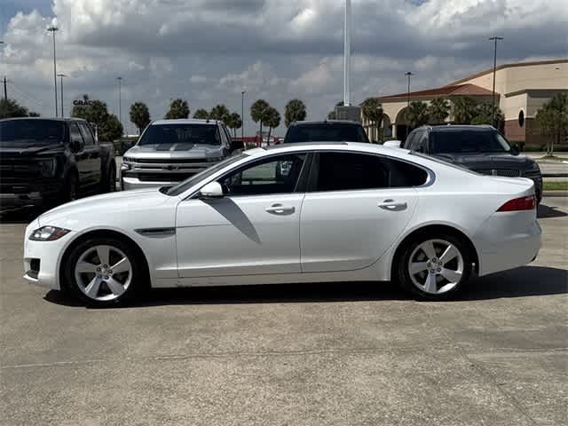 Thumbnail: 2018 Jaguar XF - 2