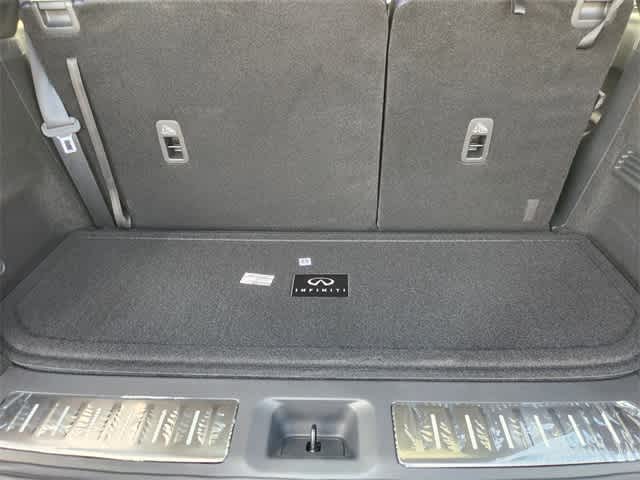 Thumbnail: 2026 INFINITI QX60 - 19