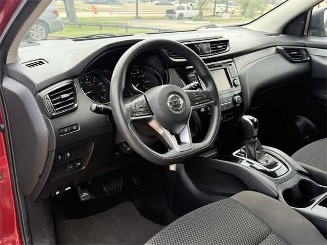 Thumbnail: 2022 Nissan Rogue Sport - 10
