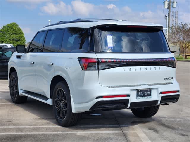 Thumbnail: 2026 INFINITI QX80 - 4