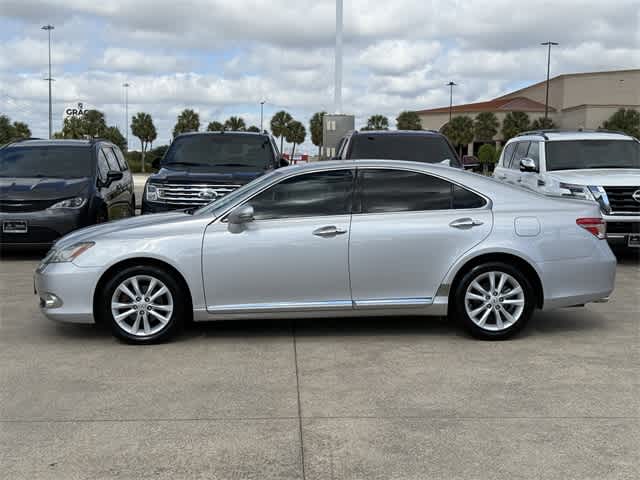 Thumbnail: 2011 Lexus ES - 2