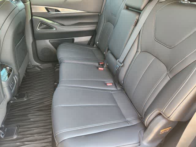 Thumbnail: 2026 INFINITI QX60 - 13