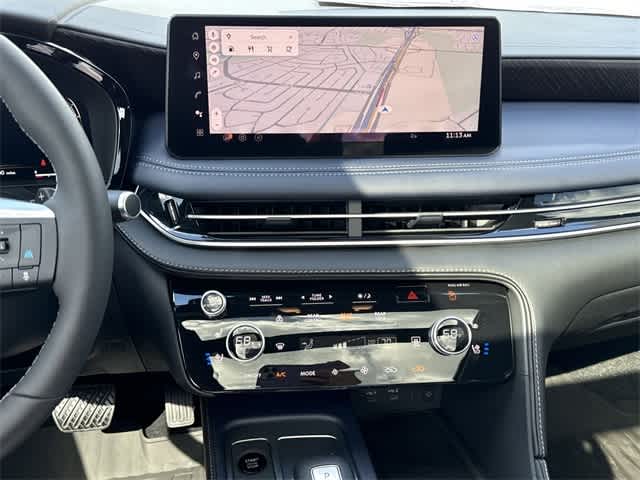 Thumbnail: 2026 INFINITI QX60 - 17