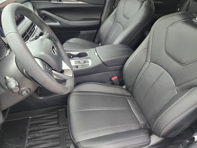Thumbnail: 2027 INFINITI QX60 - 10