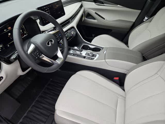 Thumbnail: 2027 INFINITI QX60 - 2