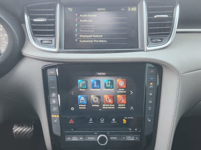 Thumbnail: 2023 INFINITI QX50 - 17