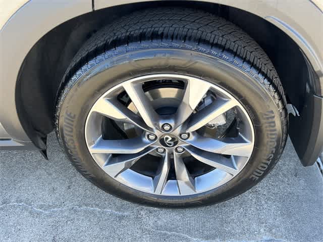 2025 INFINITI QX60 Luxe 7