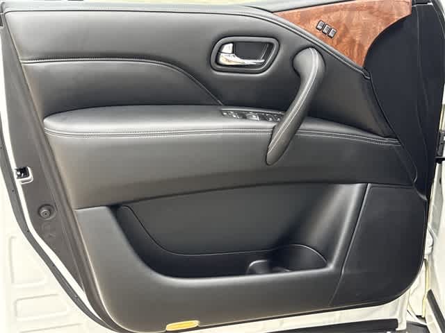 Thumbnail: 2018 INFINITI QX80 - 8