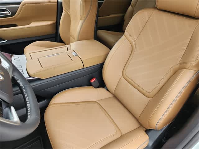 Thumbnail: 2026 INFINITI QX80 - 11