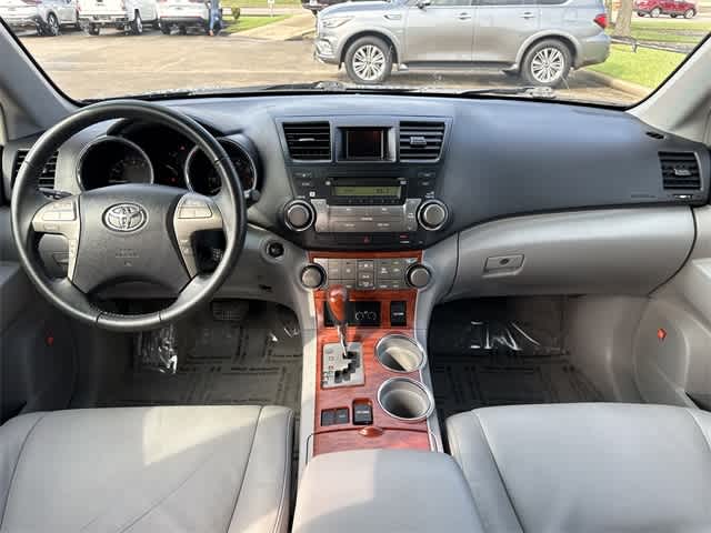 Thumbnail: 2009 Toyota Highlander - 16