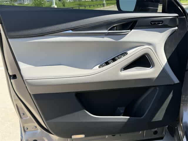 Thumbnail: 2026 INFINITI QX60 - 8