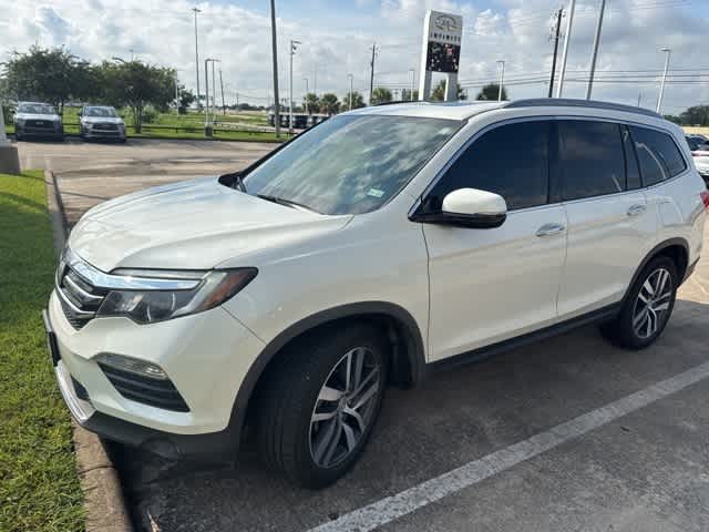Thumbnail: 2018 Honda Pilot - 1