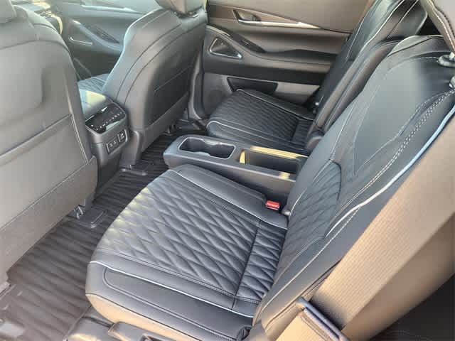 Thumbnail: 2026 INFINITI QX60 - 12