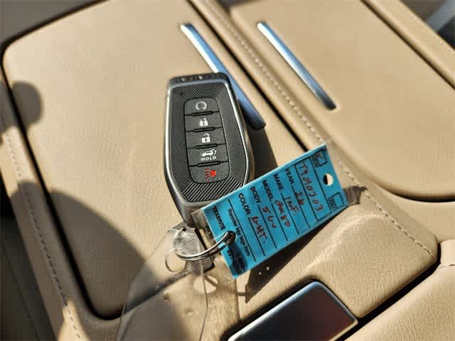 Thumbnail: 2026 INFINITI QX80 - 20