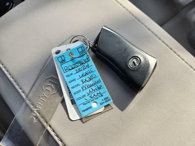 Thumbnail: 2024 Lexus RX - 20