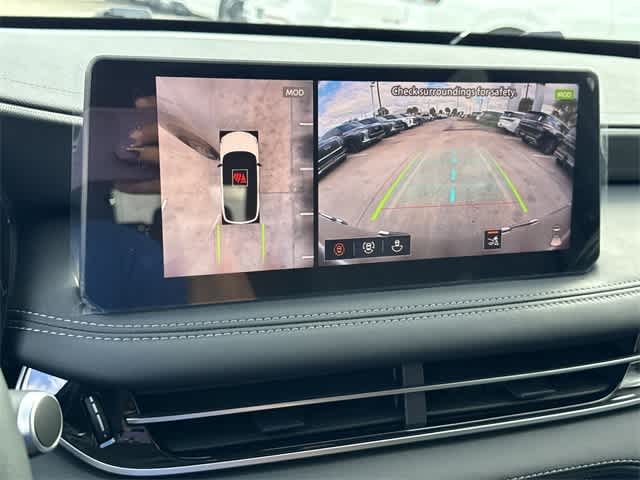 Thumbnail: 2026 INFINITI QX60 - 25