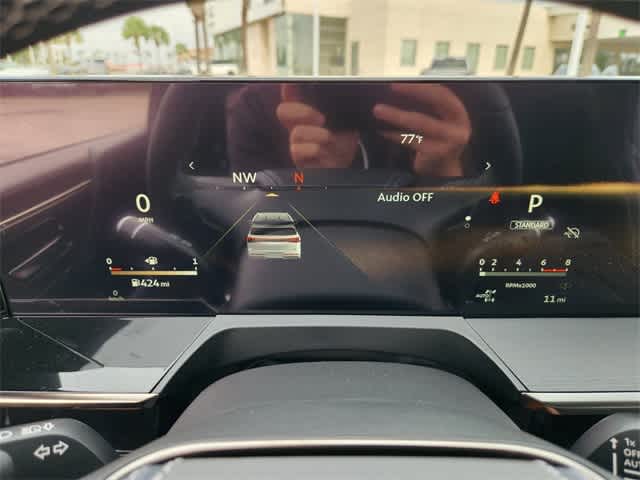 Thumbnail: 2026 INFINITI QX80 - 18