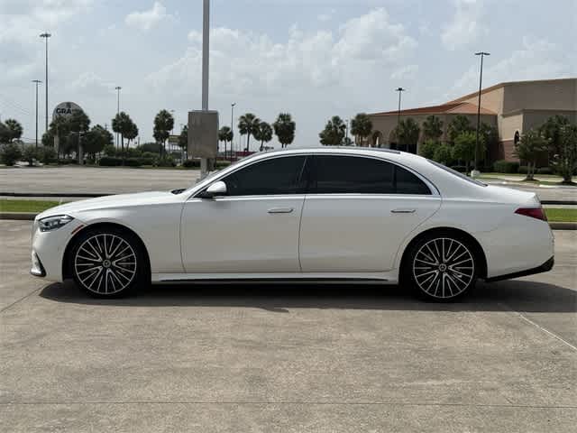 Thumbnail: 2021 Mercedes-Benz S-Class - 2