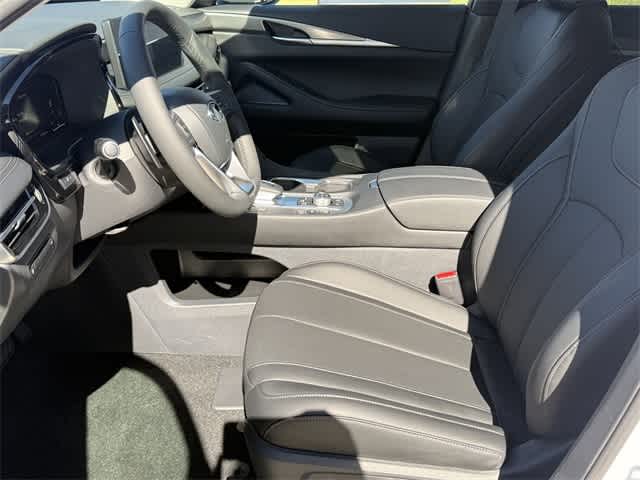 Thumbnail: 2026 INFINITI QX60 - 11