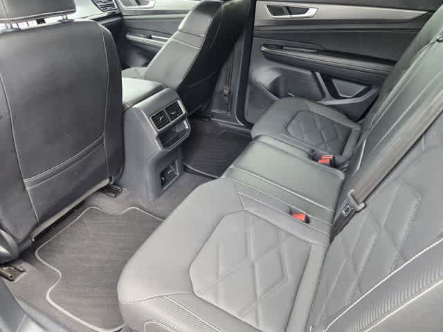 Thumbnail: 2024 Volkswagen Atlas - 12