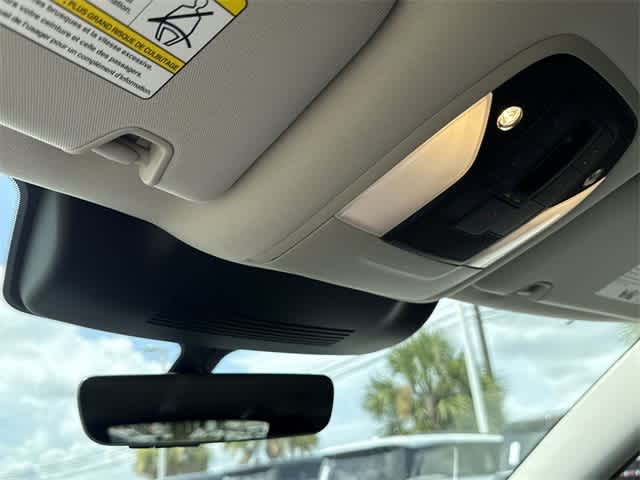 Thumbnail: 2026 INFINITI QX60 - 25