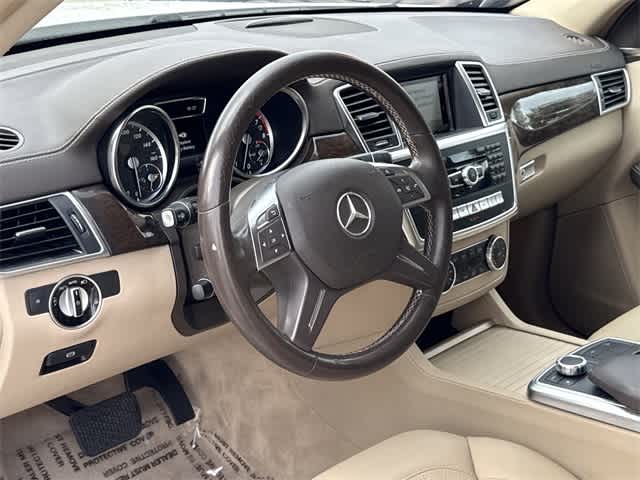 Thumbnail: 2016 Mercedes-Benz GL-Class - 9