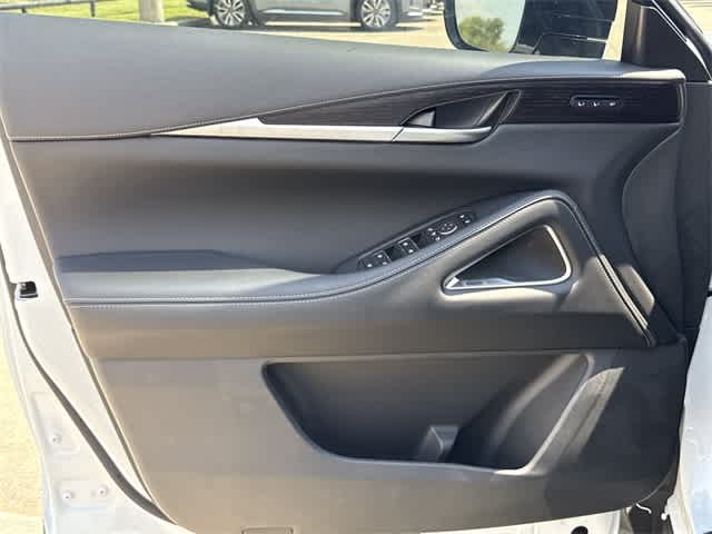 Thumbnail: 2026 INFINITI QX60 - 8