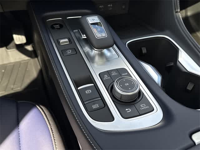 Thumbnail: 2026 INFINITI QX60 - 18