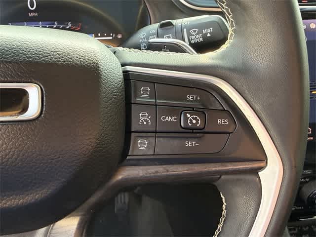 Thumbnail: 2023 Jeep Grand Cherokee - 21