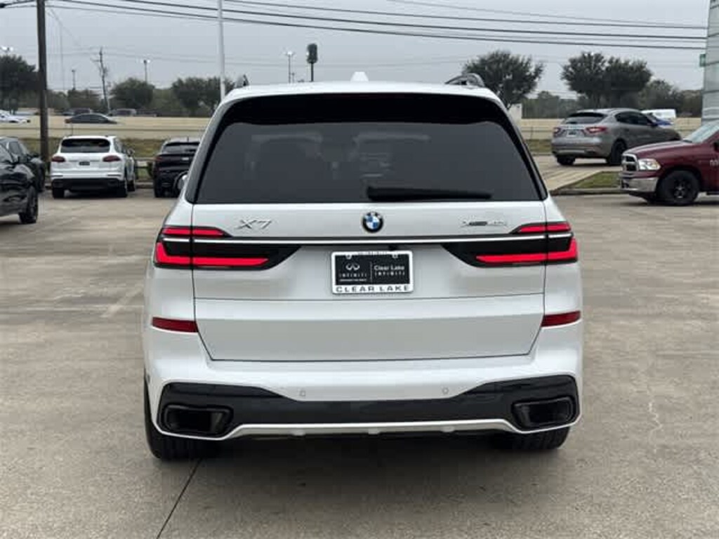 Used 2023 BMW X7 xDrive40i SUV