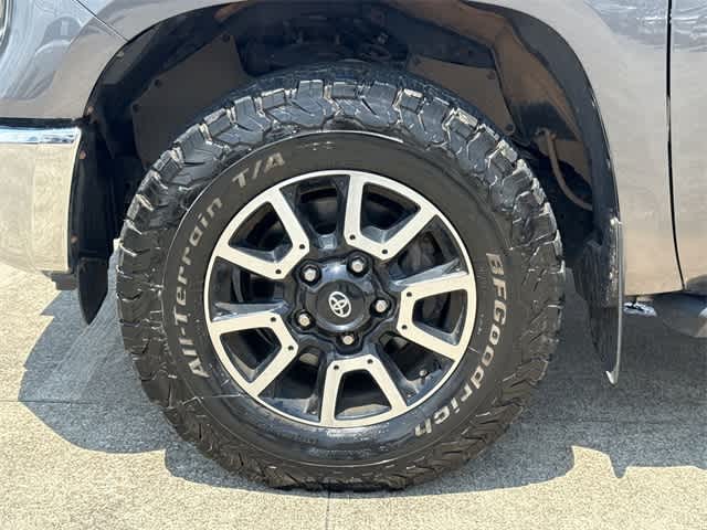 Thumbnail: 2020 Toyota Tundra - 7