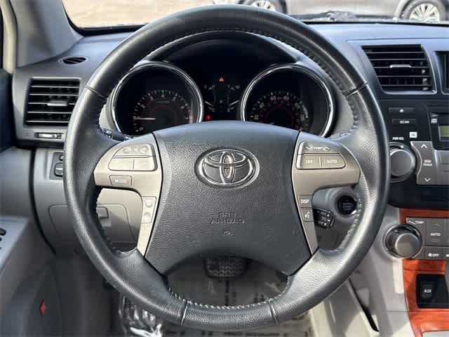 Thumbnail: 2009 Toyota Highlander - 18