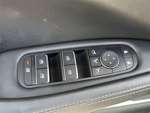 Thumbnail: 2025 INFINITI QX60 - 9