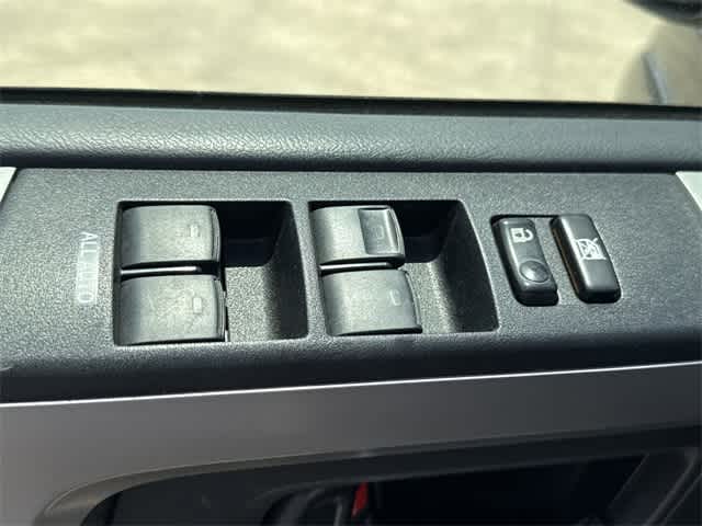 Thumbnail: 2014 Toyota 4Runner - 9