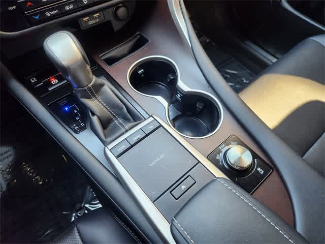 Thumbnail: 2022 Lexus RX - 17