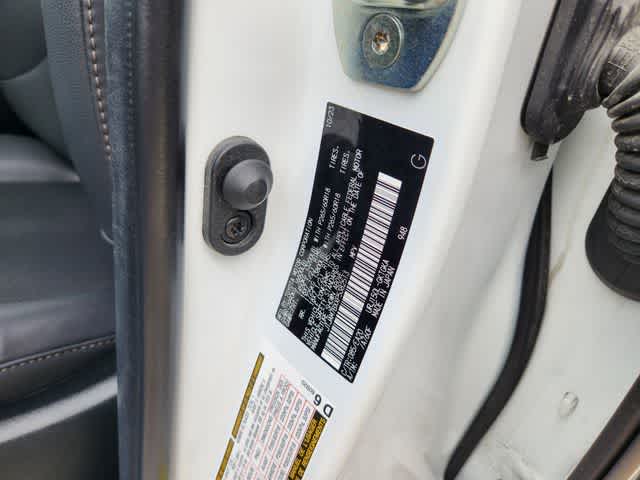 Thumbnail: 2023 Lexus GX - 21