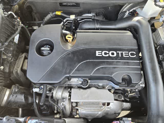 Thumbnail: 2018 Chevrolet Equinox - 8