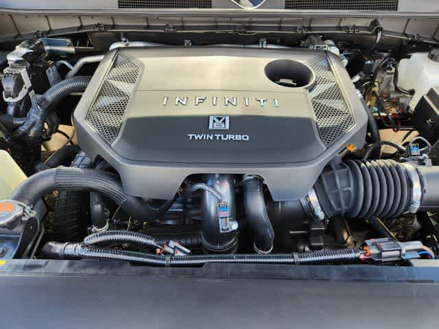 Thumbnail: 2026 INFINITI QX80 - 9