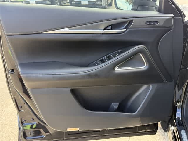 Thumbnail: 2025 INFINITI QX60 - 8