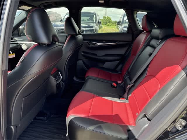 Thumbnail: 2025 INFINITI QX50 - 11