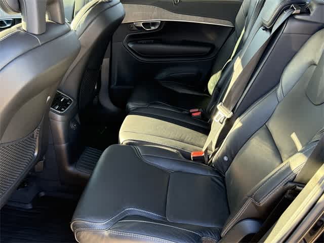 Thumbnail: 2022 Volvo XC90 - 13