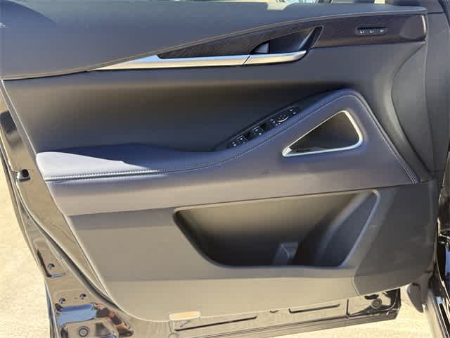 Thumbnail: 2026 INFINITI QX60 - 8