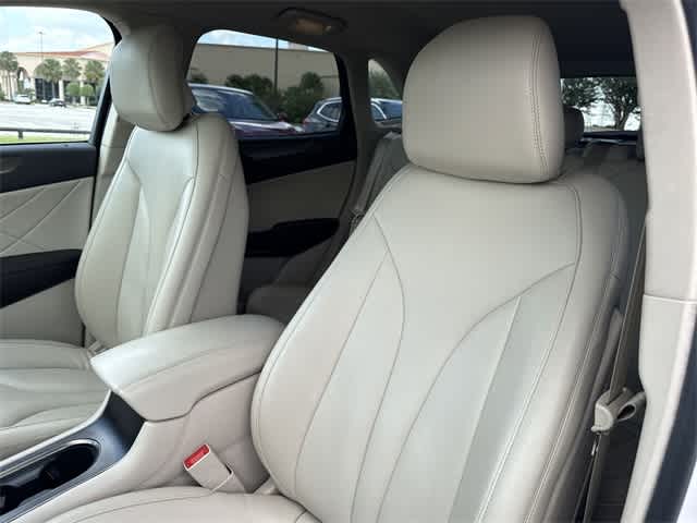 Thumbnail: 2019 Lincoln MKC - 12