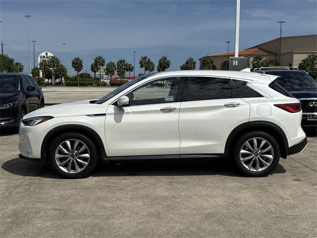 2022 INFINITI QX50 Luxe 2
