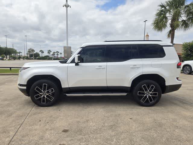 Thumbnail: 2024 Lexus GX - 3