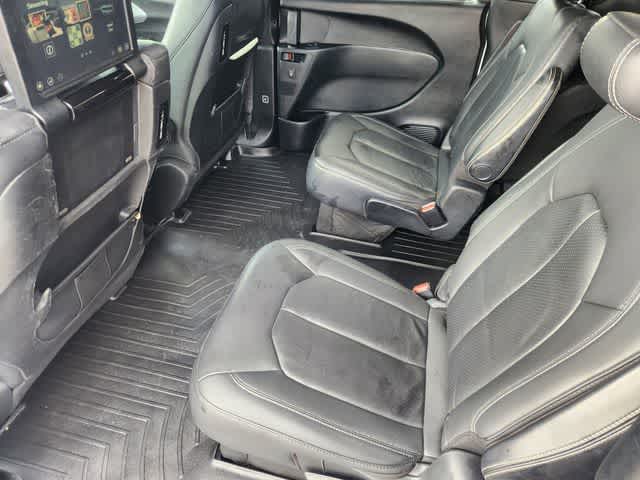 Thumbnail: 2020 Chrysler Pacifica - 12