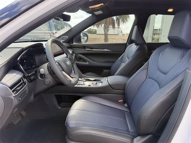 Thumbnail: 2026 INFINITI QX60 - 12